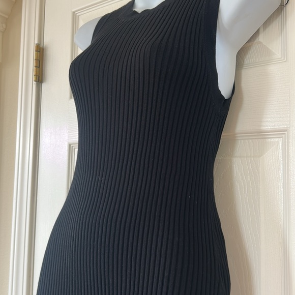 Zara Ribbed Dress - Picture 2 of 6